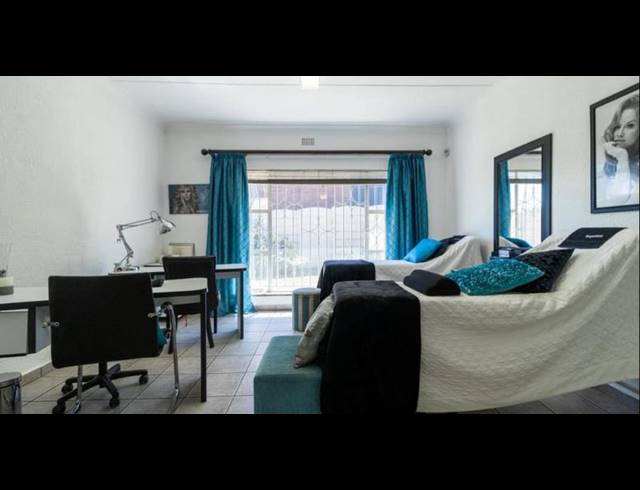 BUSINESS FOR SALE IN RANDHART